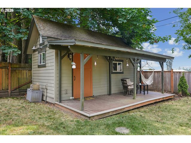 20869 Sw 104TH Ave, Tualatin, OR 97062