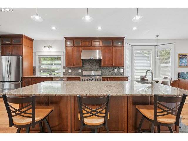 20869 Sw 104TH Ave, Tualatin, OR 97062