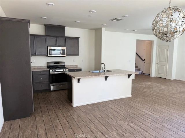 30421 Village Terrace Drive, Menifee, CA 92584