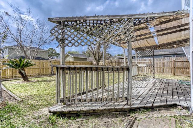13330 Crim Road, Houston, TX 77049