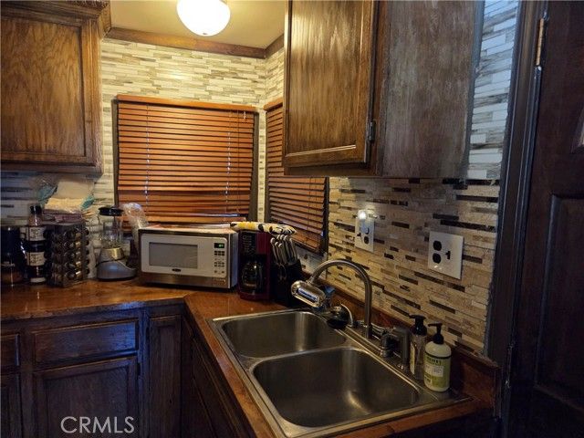 23553 Lake Drive, Crestline, CA 92325