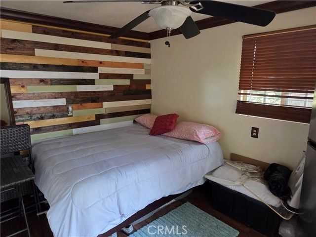 23553 Lake Drive, Crestline, CA 92325