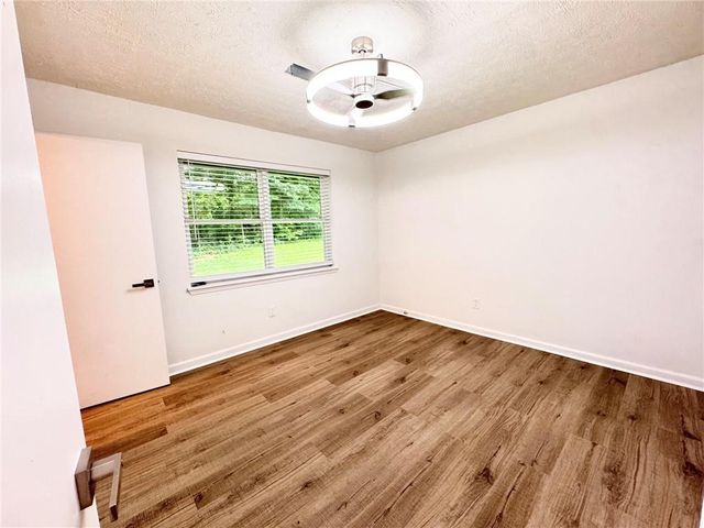 1775 Highpoint Road, Snellville, GA 30078