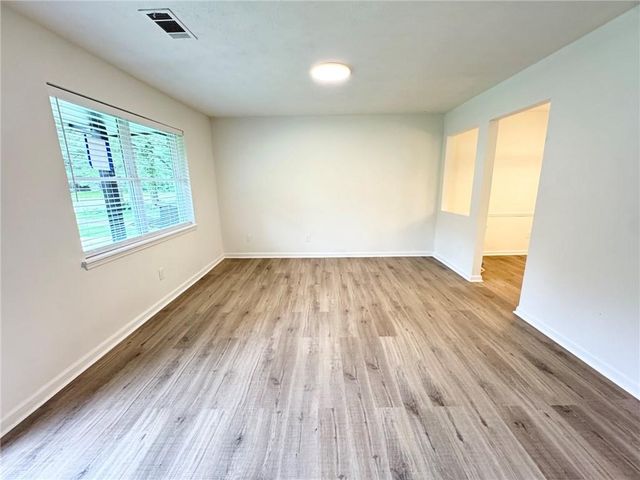 1775 Highpoint Road, Snellville, GA 30078