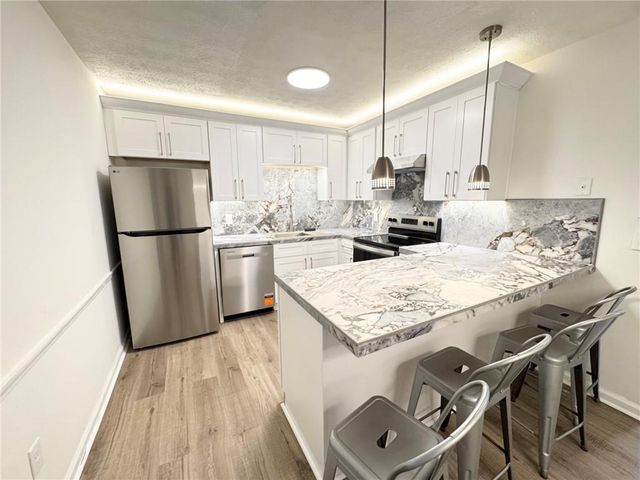 1775 Highpoint Road, Snellville, GA 30078