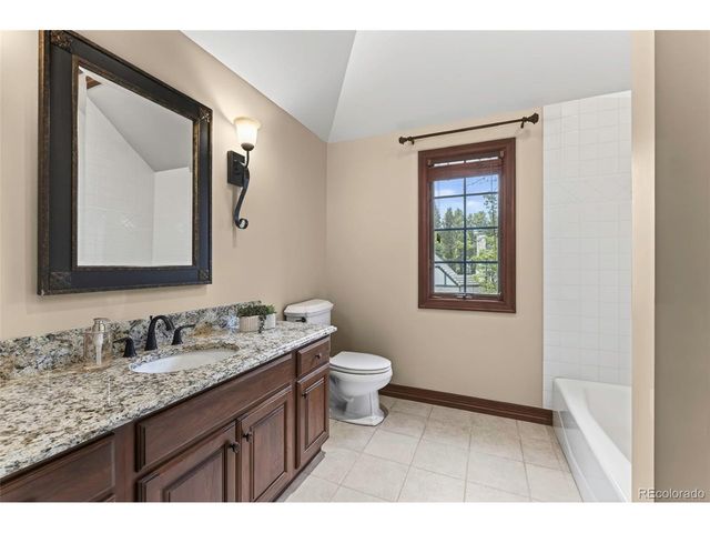 4101 E 2nd Ave, Denver, CO 80220