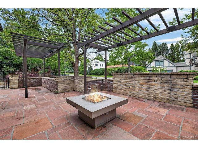 4101 E 2nd Ave, Denver, CO 80220