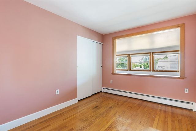 66 Overlook Rd, Marblehead, MA 01945