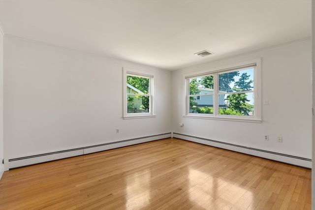 66 Overlook Rd, Marblehead, MA 01945