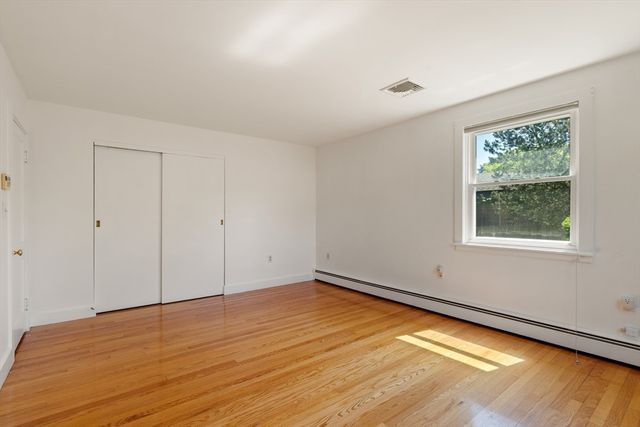 66 Overlook Rd, Marblehead, MA 01945