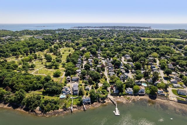 66 Overlook Rd, Marblehead, MA 01945