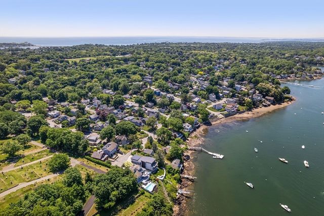 66 Overlook Rd, Marblehead, MA 01945