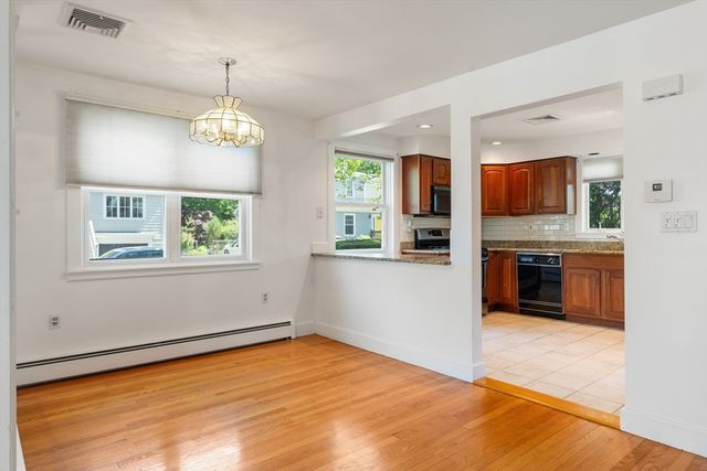 66 Overlook Rd, Marblehead, MA 01945