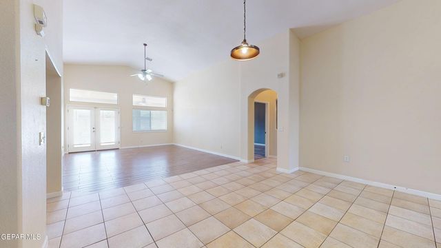 820 La Florida Drive, Canutillo, TX 79835