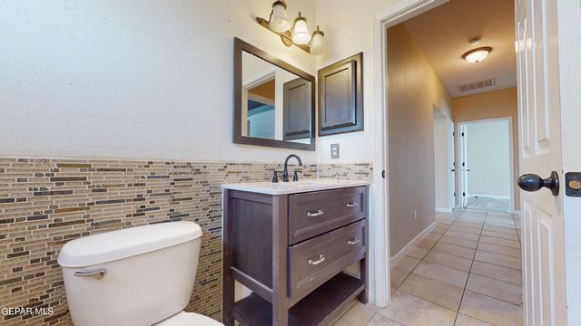 820 La Florida Drive, Canutillo, TX 79835
