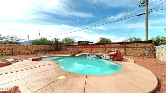 820 La Florida Drive, Canutillo, TX 79835