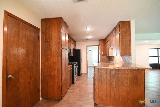 618 Allen Street, Copperas Cove, TX 76522