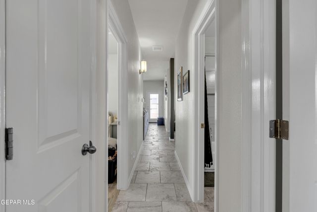 13231 EMERALD HILLS Street, Horizon City, TX 79928