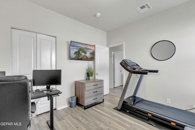 13231 EMERALD HILLS Street, Horizon City, TX 79928