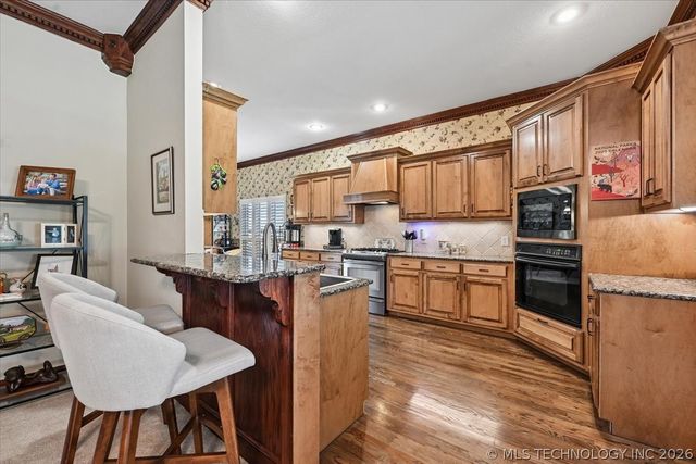 7819 E 99th Place, Tulsa, OK 74133