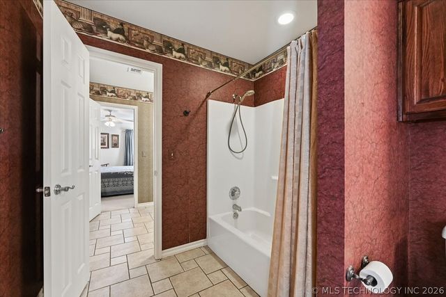 7819 E 99th Place, Tulsa, OK 74133