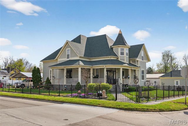 303 Dorothy Street, Sikeston, MO 63801