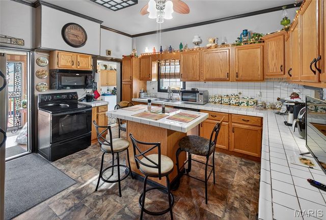 303 Dorothy Street, Sikeston, MO 63801