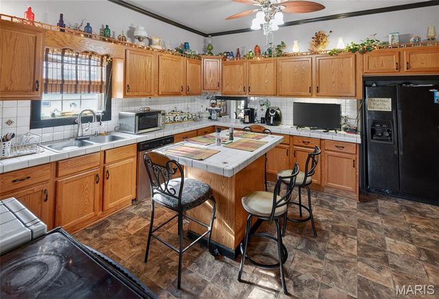 303 Dorothy Street, Sikeston, MO 63801