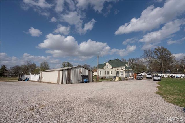 303 Dorothy Street, Sikeston, MO 63801