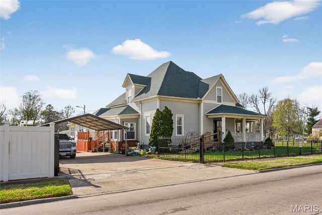 303 Dorothy Street, Sikeston, MO 63801