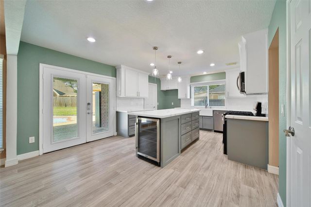 17618 Rustling Aspen Lane, Houston, TX 77095