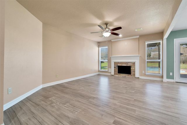 17618 Rustling Aspen Lane, Houston, TX 77095