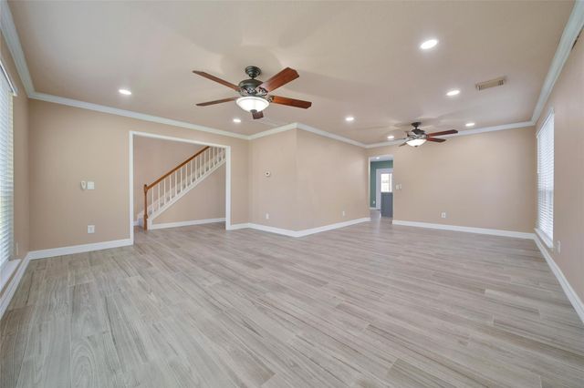 17618 Rustling Aspen Lane, Houston, TX 77095