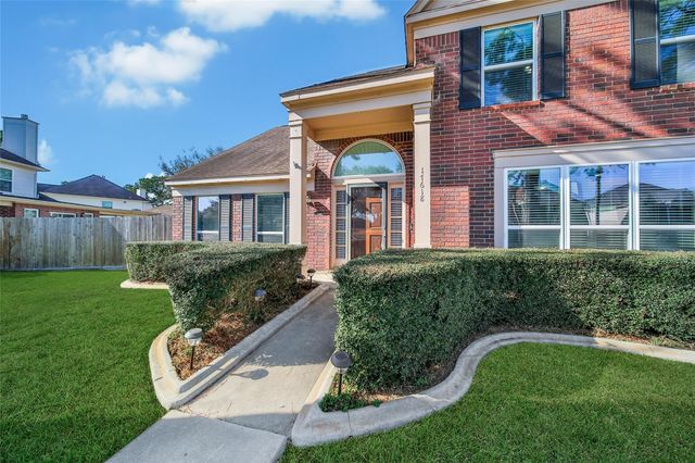 17618 Rustling Aspen Lane, Houston, TX 77095