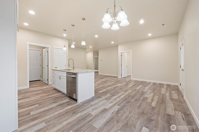 248 SE Pioneer Avenue, Ephrata, WA 98823