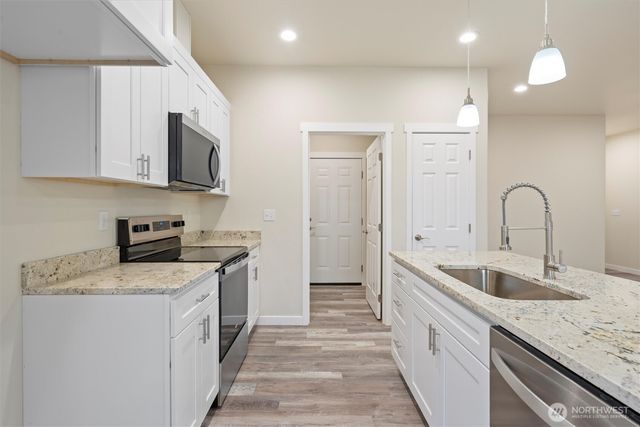 248 SE Pioneer Avenue, Ephrata, WA 98823