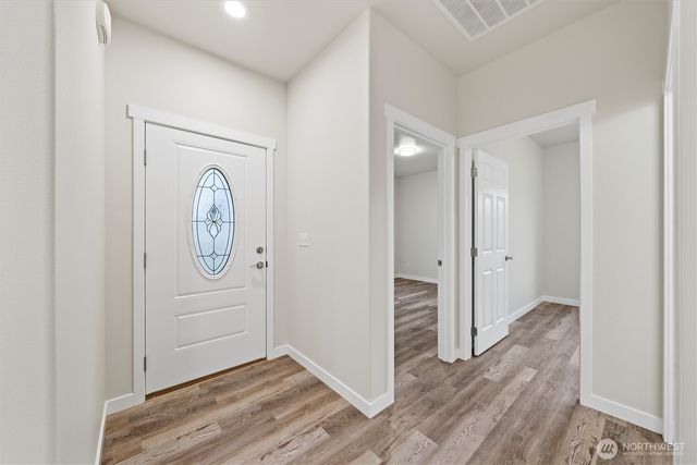 248 SE Pioneer Avenue, Ephrata, WA 98823