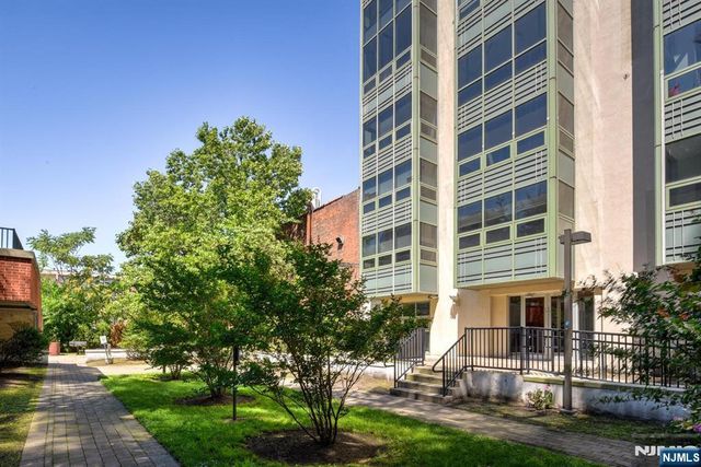 689 Luis Munoz Marin Boulevard 1010, Jersey City, NJ 07310
