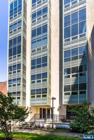 689 Luis Munoz Marin Boulevard 1010, Jersey City, NJ 07310