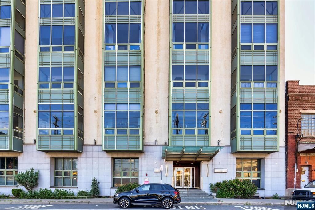 689 Luis Munoz Marin Boulevard 1010, Jersey City, NJ 07310