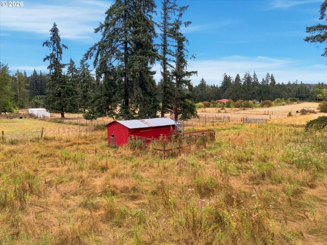 15341 S HATTAN Rd, Oregon City, OR 97045