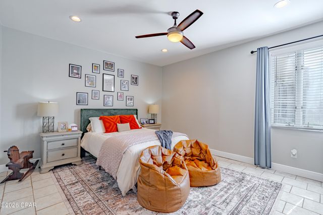 4765 Country Lake Drive, Marianna, FL 32446