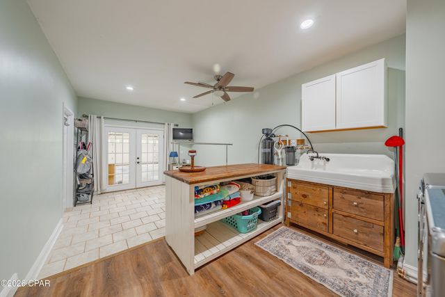 4765 Country Lake Drive, Marianna, FL 32446