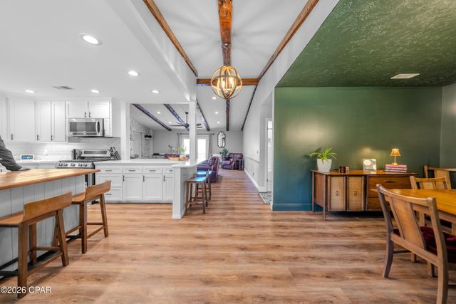 4765 Country Lake Drive, Marianna, FL 32446