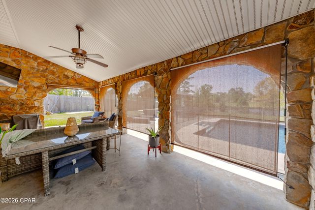 4765 Country Lake Drive, Marianna, FL 32446