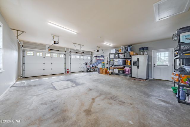 4765 Country Lake Drive, Marianna, FL 32446