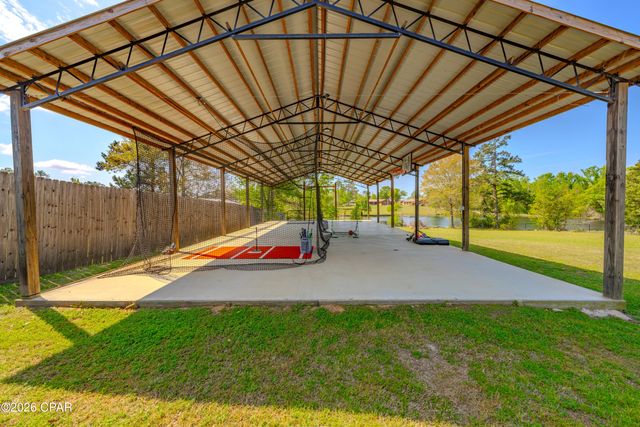 4765 Country Lake Drive, Marianna, FL 32446