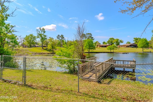 4765 Country Lake Drive, Marianna, FL 32446