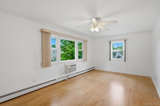11 Toehee Place 2B, Islip, NY 11715