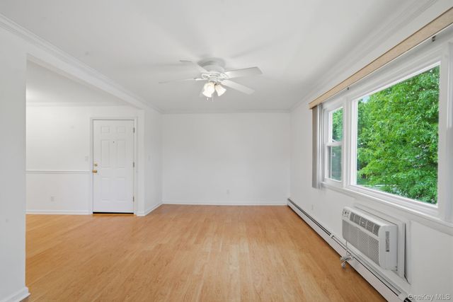 11 Toehee Place 2B, Islip, NY 11715